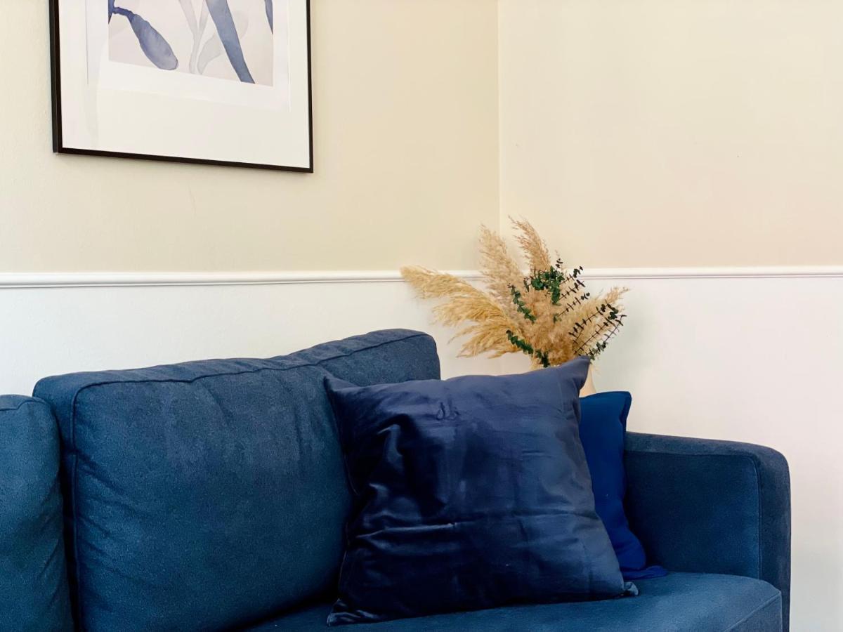 פירנה Hip & Minimalist - Stadt Apartments Am Malerweg מראה חיצוני תמונה